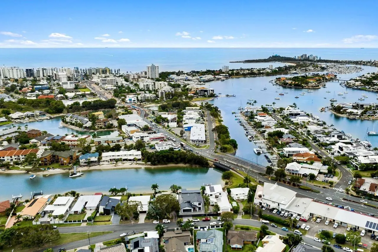Casa de Férias Coorumbong 16 - 5 Bedrooms Mooloolaba Austrália